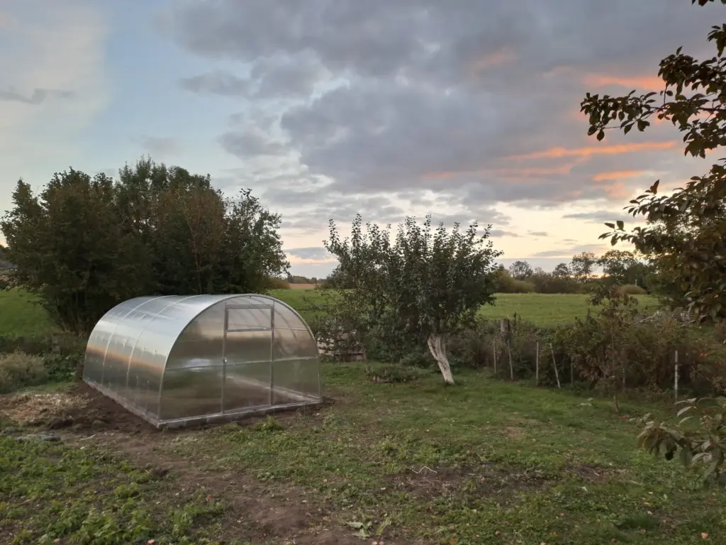 Szklarnia z poliwęglanu Raczki - producent Antiga